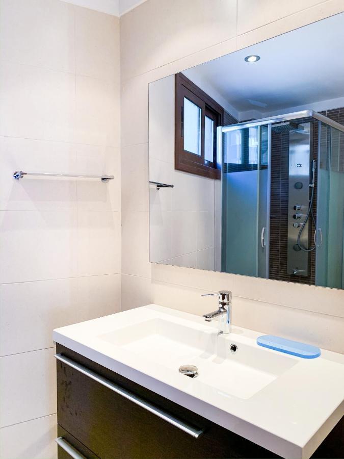 Apartamento Moderno Coma Pedrosa Con Vista En Аринсал Екстериор снимка